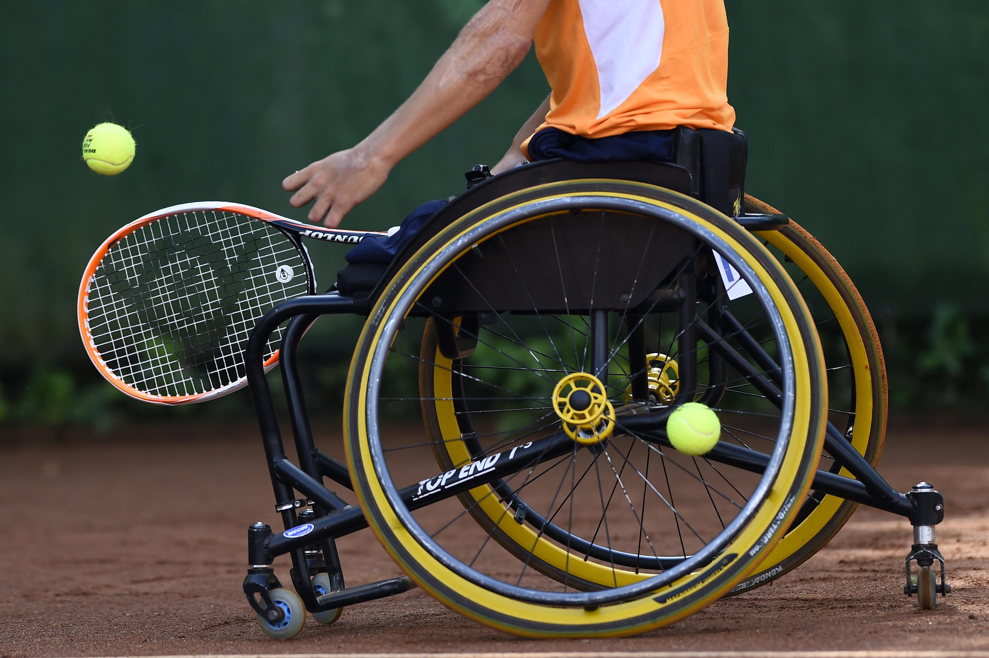 Dunlop rolstoeltennis (1)