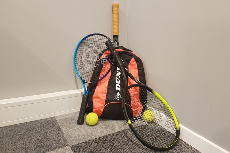 Rackets In Gangkast 900X600