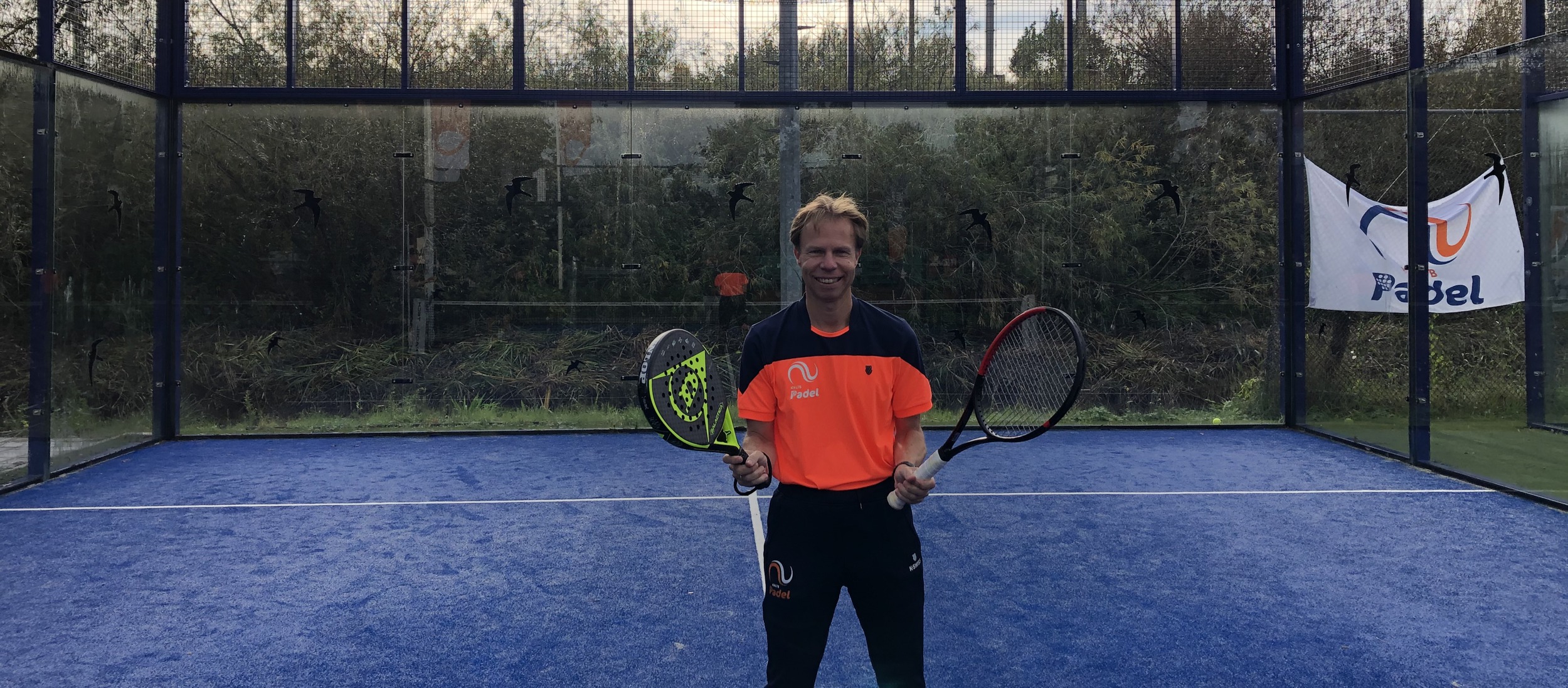Erik Poel Met Padelracket