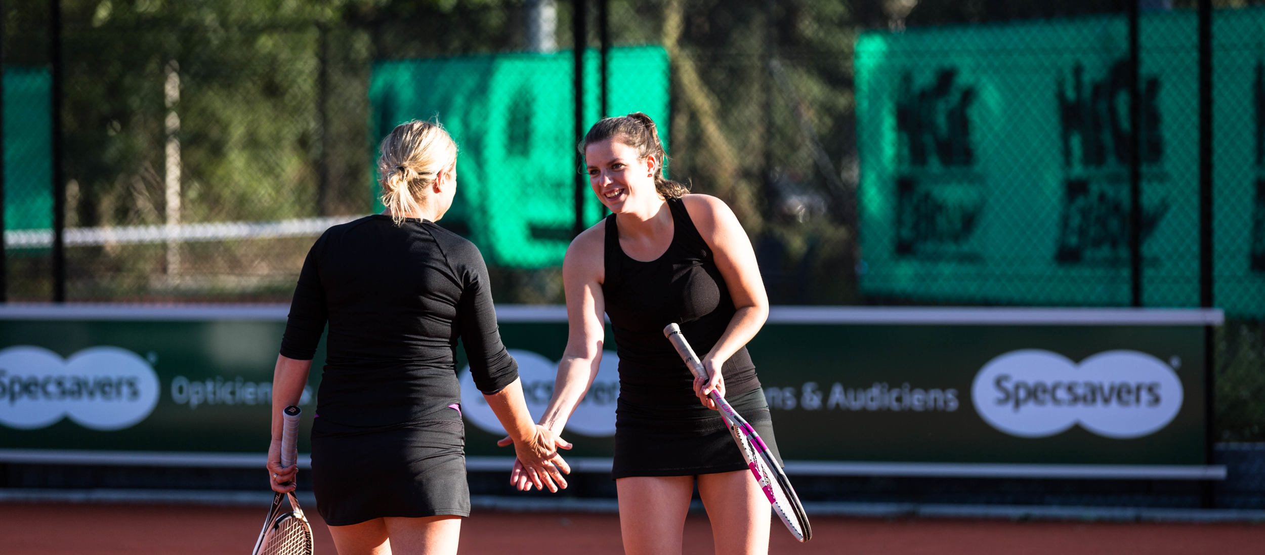 Dames dubbel high five