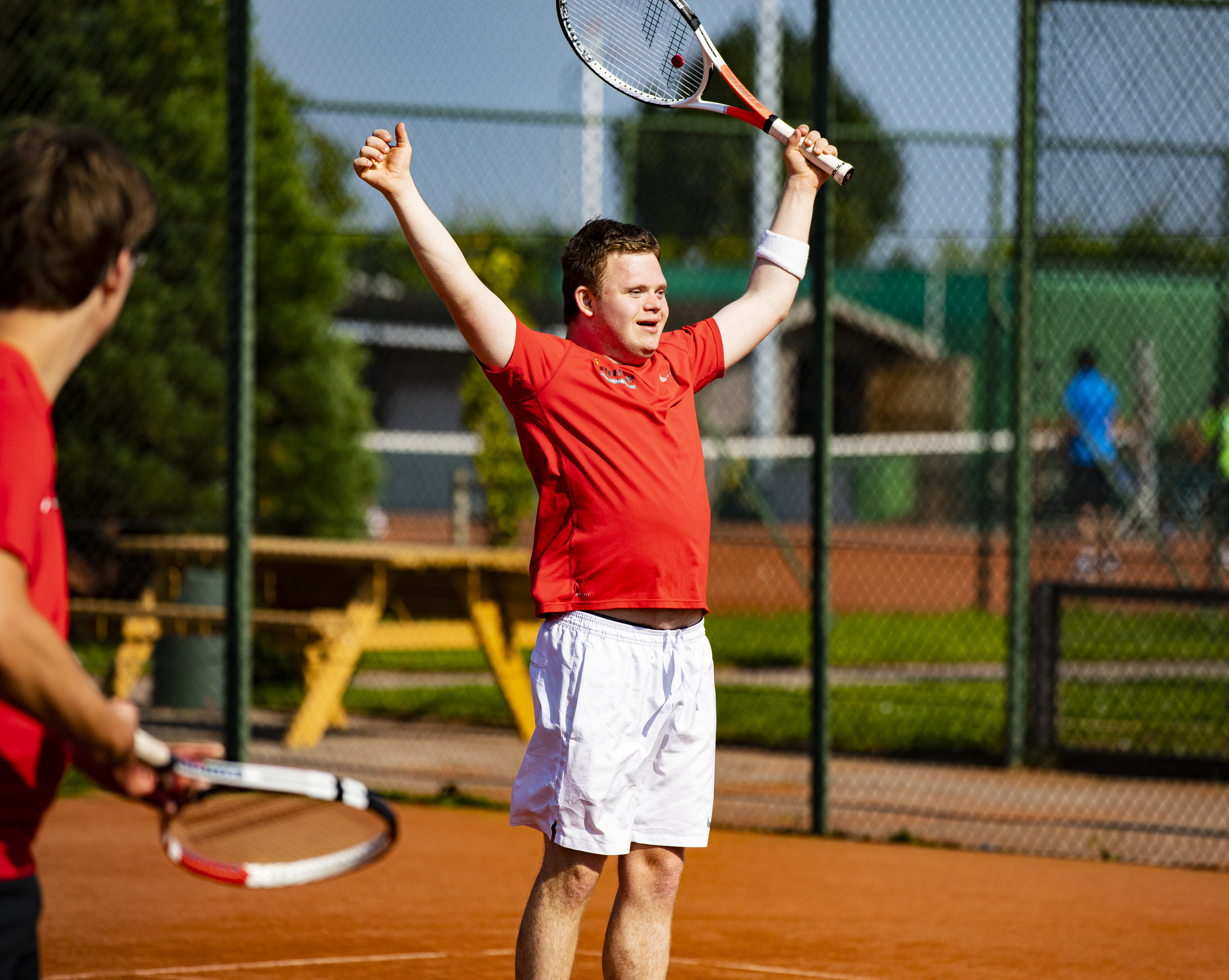 G-Tennis Blije rooie winnaar